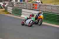 Vintage-motorcycle-club;eventdigitalimages;mallory-park;mallory-park-trackday-photographs;no-limits-trackdays;peter-wileman-photography;trackday-digital-images;trackday-photos;vmcc-festival-1000-bikes-photographs